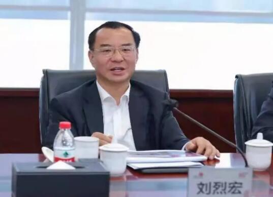 中国联通董事长刘烈宏与市委书记韦韬就深化务实合作开展深入交流