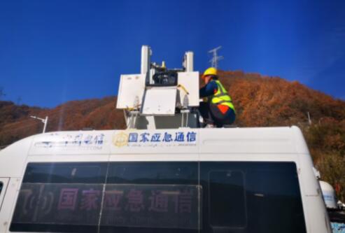 中国电信护航川西北首条铁路开通 彻底结束川西北高原不通铁路