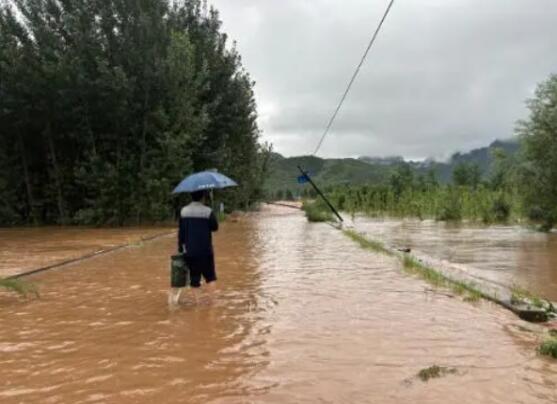 暴雨中的坚守：中国移动团队夜以继日，恢复建昌通信网络纪实