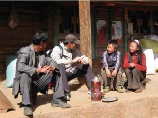 中国联通茹吉盛 用爱心播撒希望帮助凉山州的孩子走进课堂绽放笑容