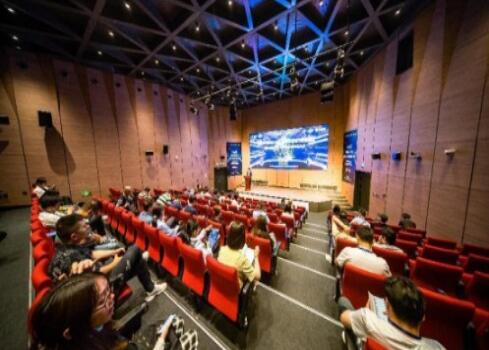 中国联通与首钢举办论坛 畅想中国科幻未来发展