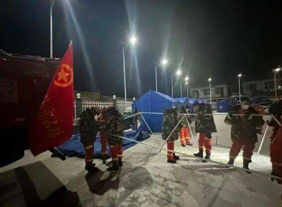 中国联通上下协同迅速响应有序推进甘肃抗震救灾通信保障