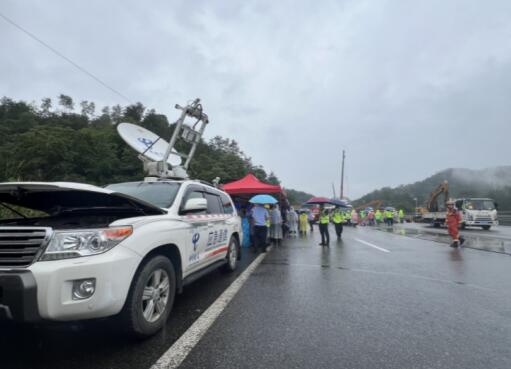 危难时刻显担当：梅州电信为梅大高速塌方事故救援提供有力通信支持